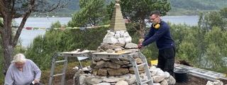 Stupa ved Nordlystempelet i Lødingen kommune