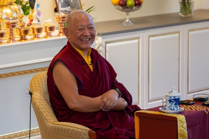 Ringu Tulku Rinpoche